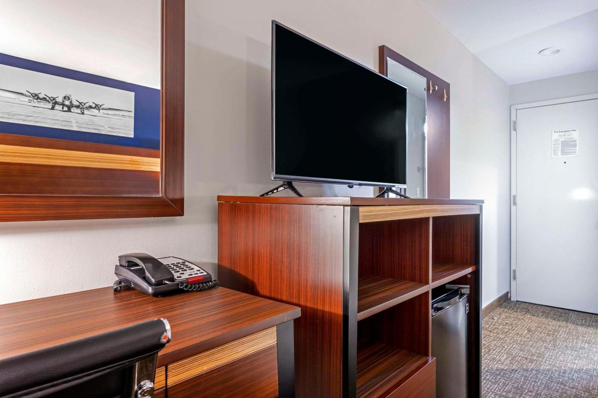 Avion Inn Near Lga Airport, Ascend Hotel Collection Nueva York Exterior foto